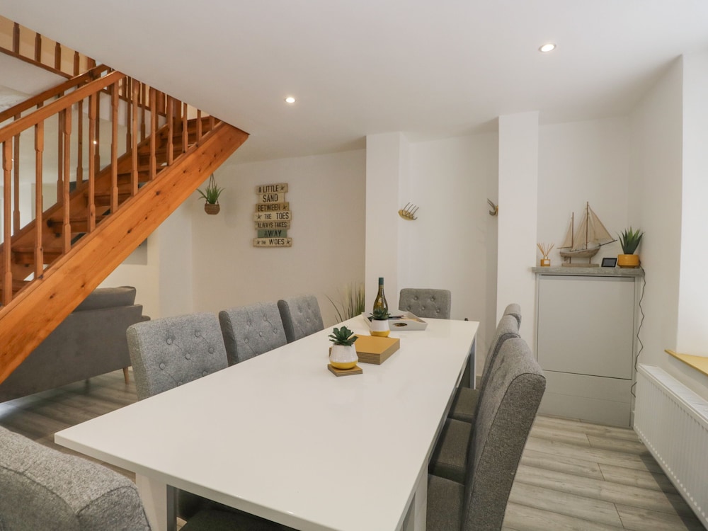 Harbour Retreat
