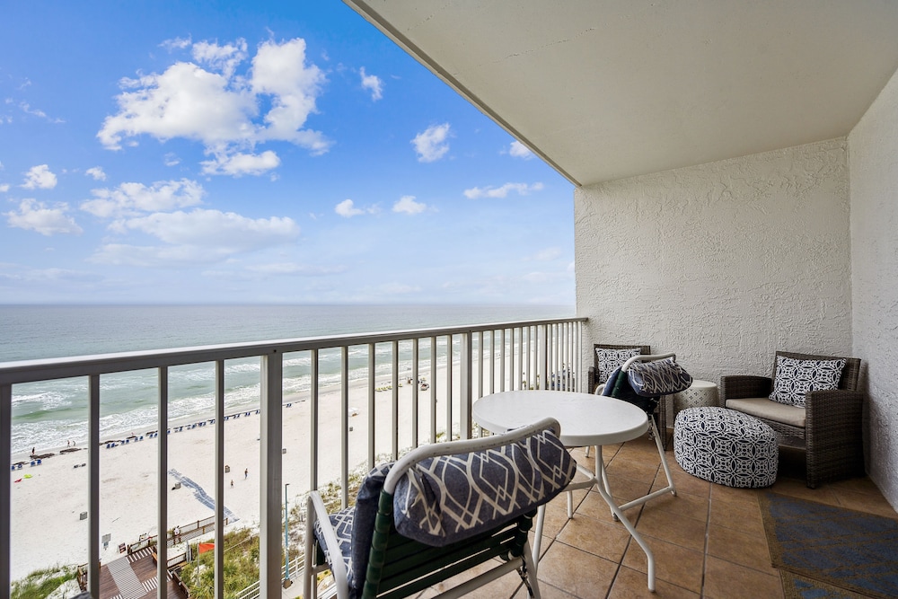 Summit by Book That Condo view 3