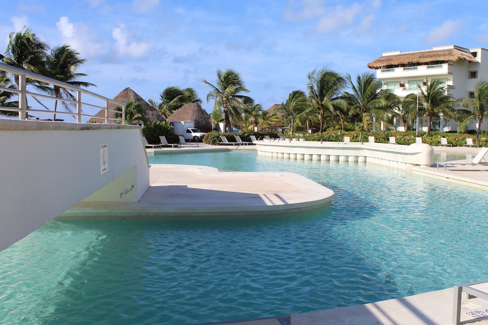 BlueBay Grand Esmeralda All Inclusive - Property Image 64