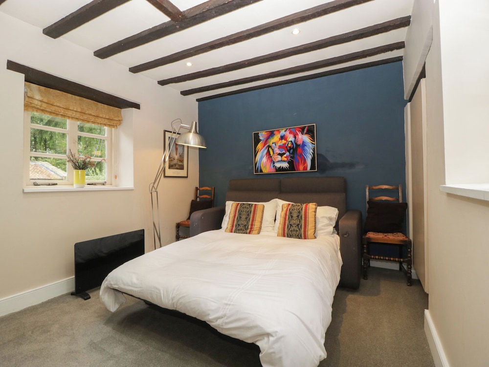 Danby Lodge