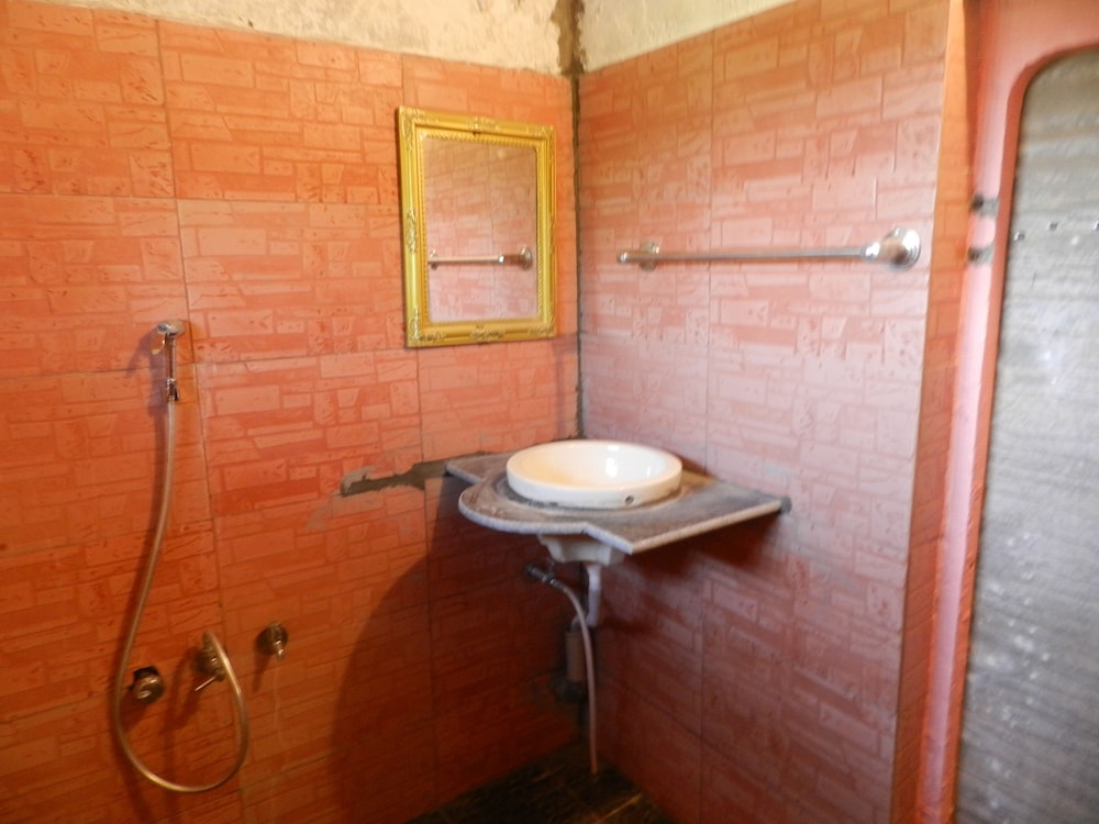 Hotel Sawai Mansing Hill Resort
