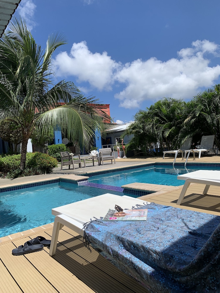 Lilu Apartments Curacao