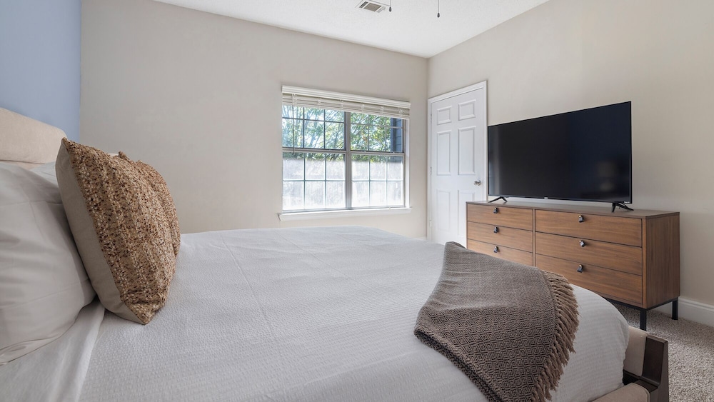 Landing Apartments - Atlanta