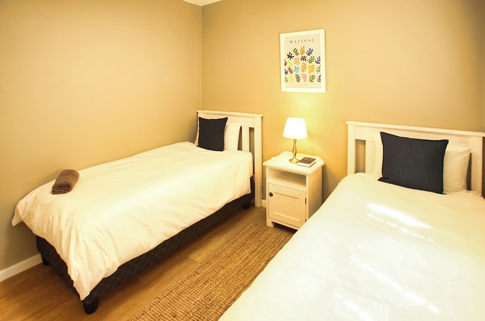 Nivica Lifestyle Living 64, Langebaan 4-Sleeper view 3