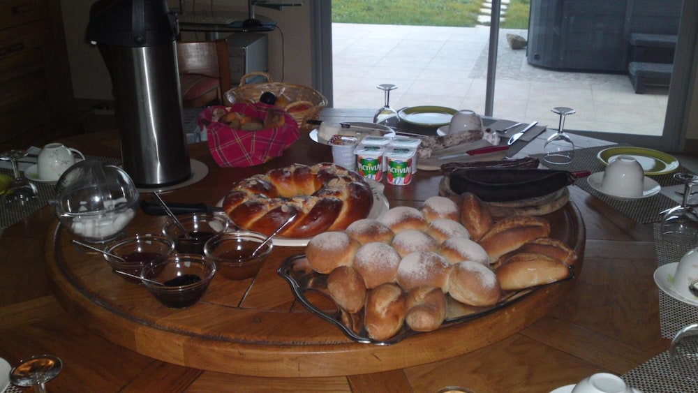 Photo 51
