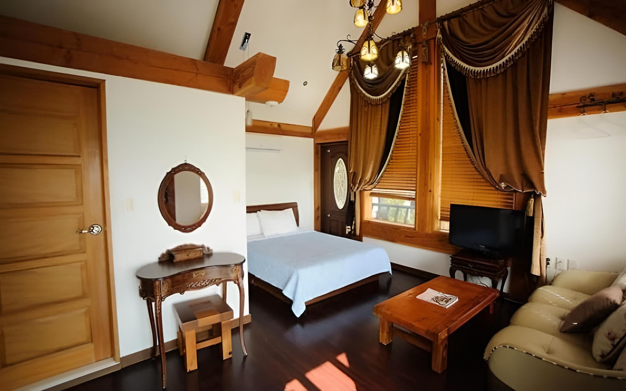 Namhae Seokbujak Jeongwon Pension view 2