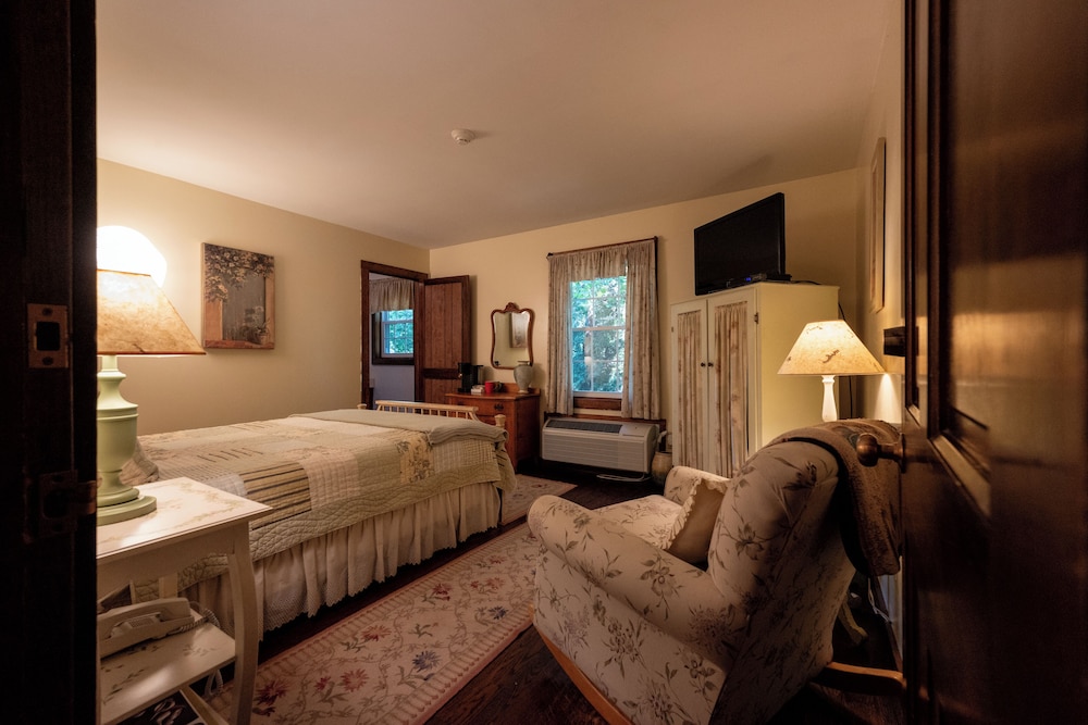 Gregory House Country Inn