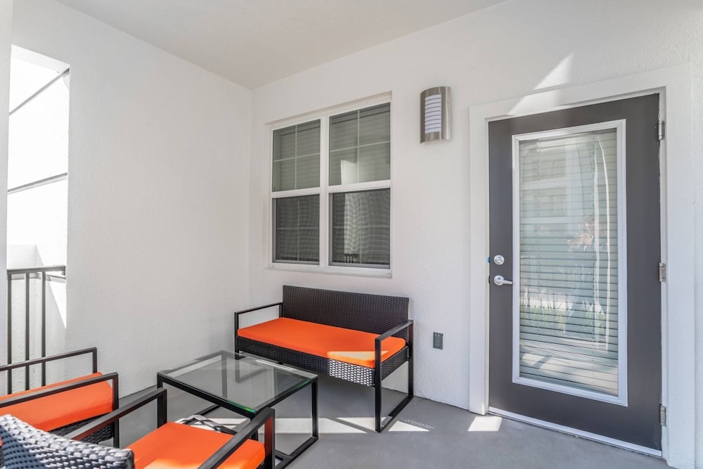 4013 110 Vista Cay