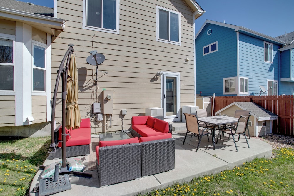 17 Mi to Dtwn Denver: Family Home w/ Private Yard