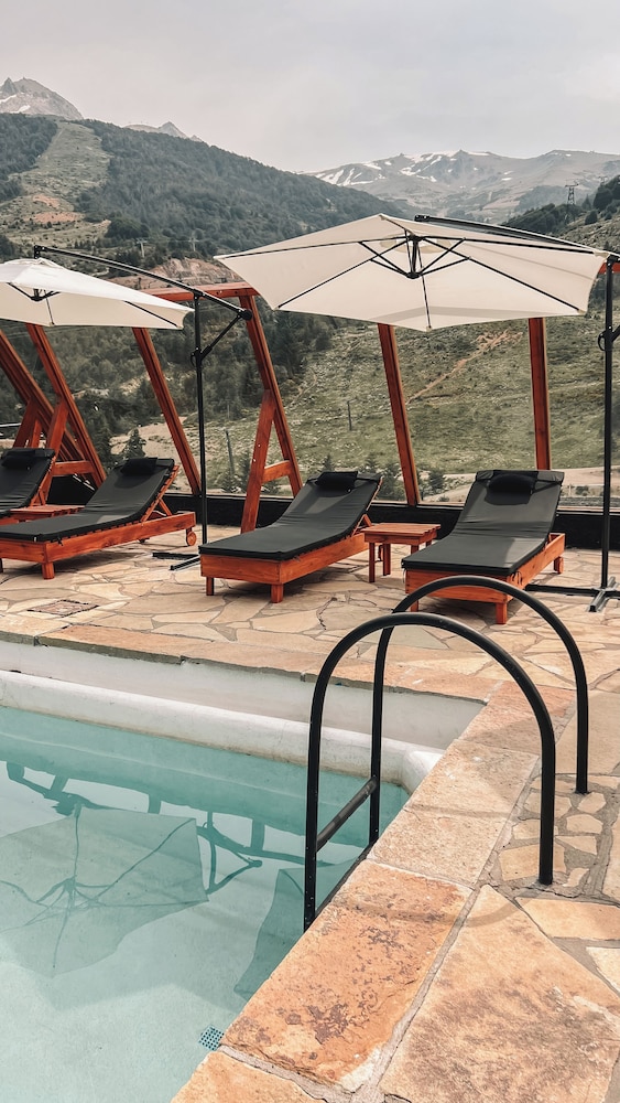 Hotel Catedral Patagonia Ski & Wellness - Image 2