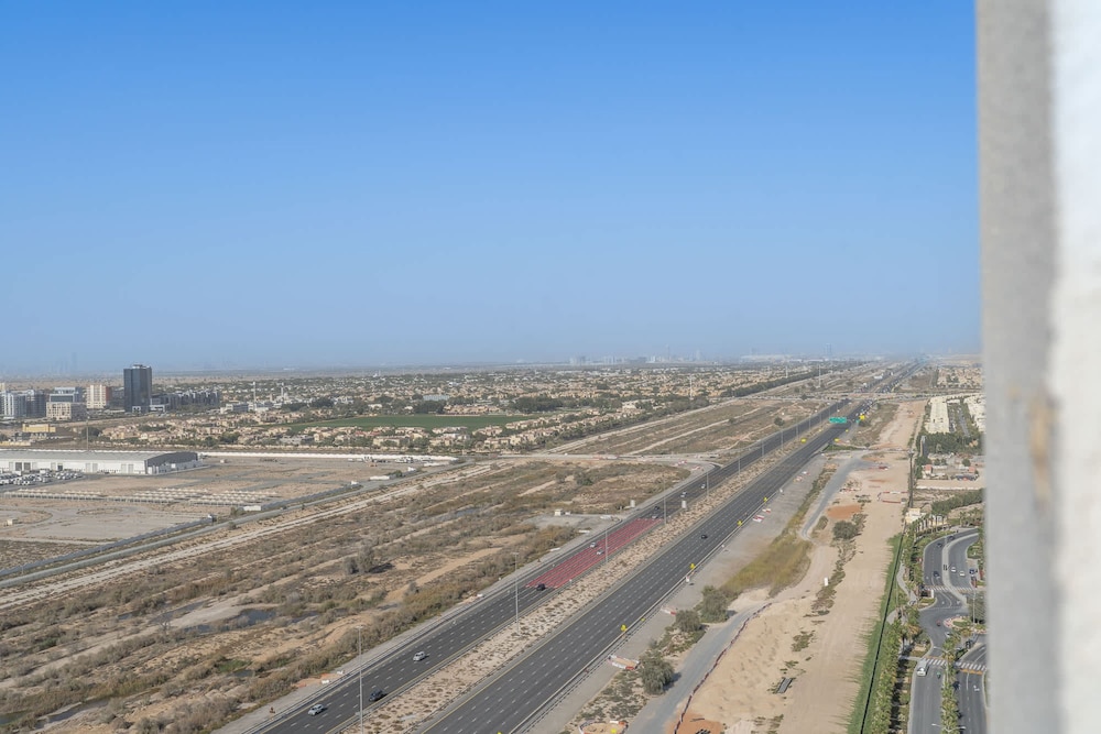 Majestic Studio in Damac Carson C