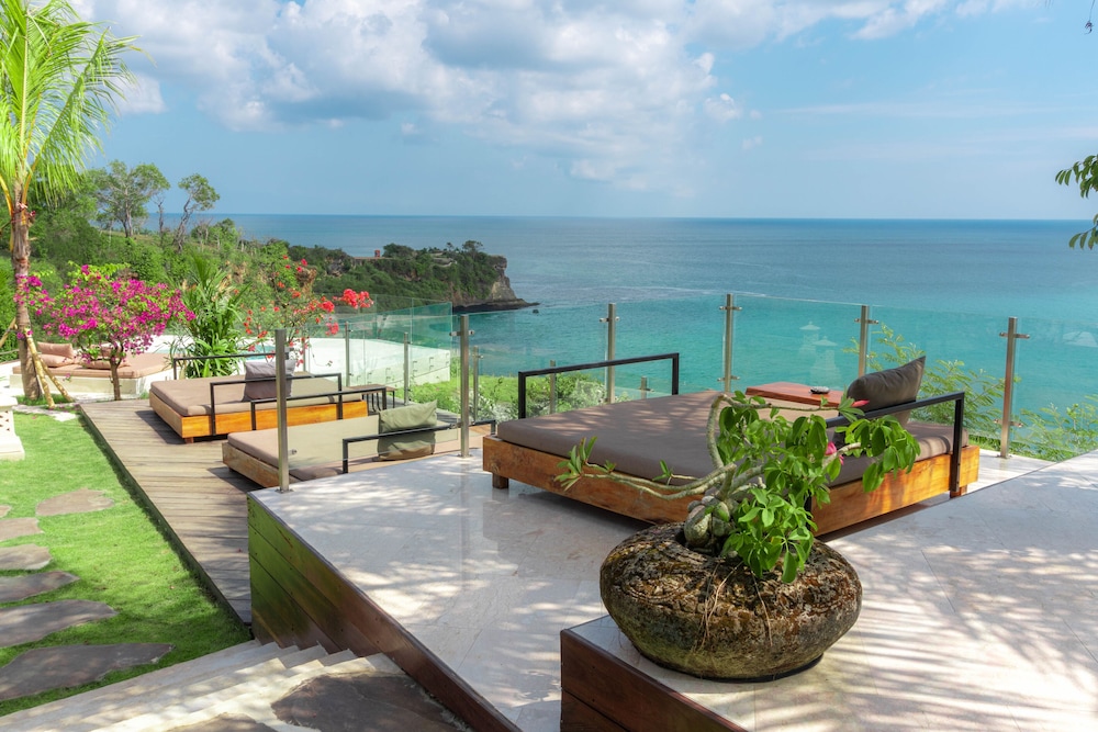 Biu Biu Resort
