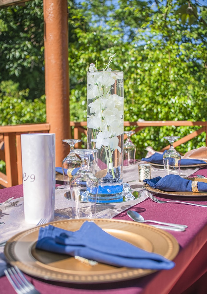 Bay View Eco Resort & Spa