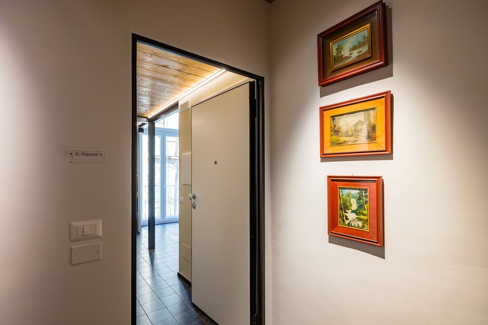 La Pinacoteca - G Gigante
