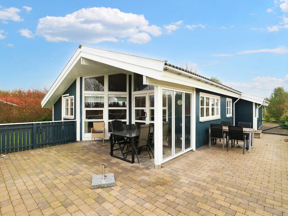 4 Star Holiday Home in Vaeggerlose view 3