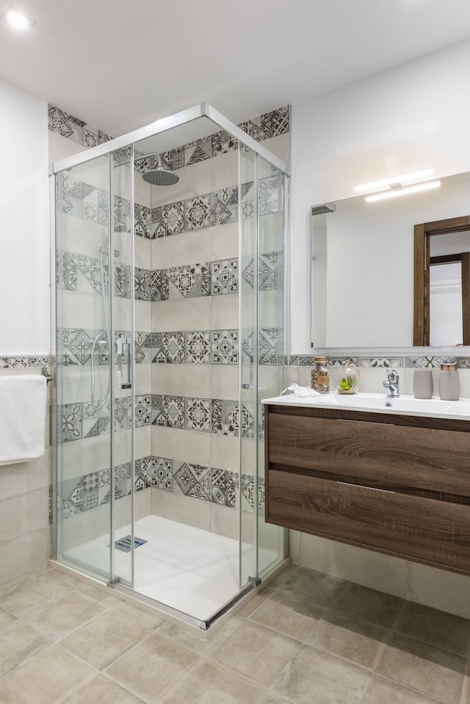 Genteel Home San Nicolas view 3