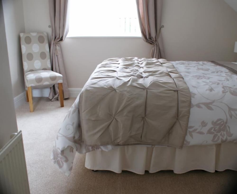 Eske Villa Bed & Breakfast