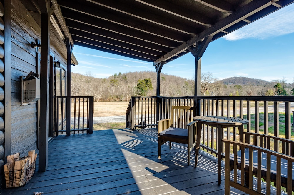 Asheville River Cabins