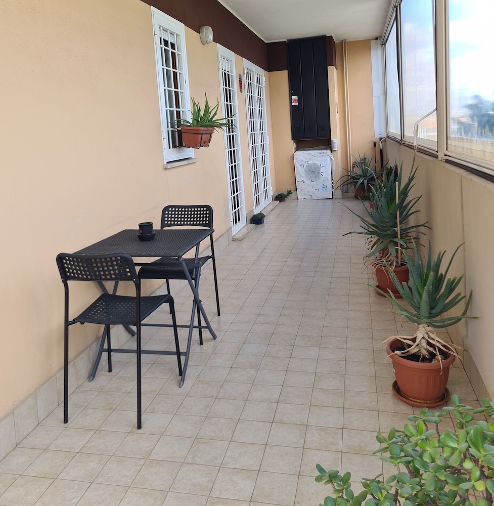Rooms And Comfort Apartment
