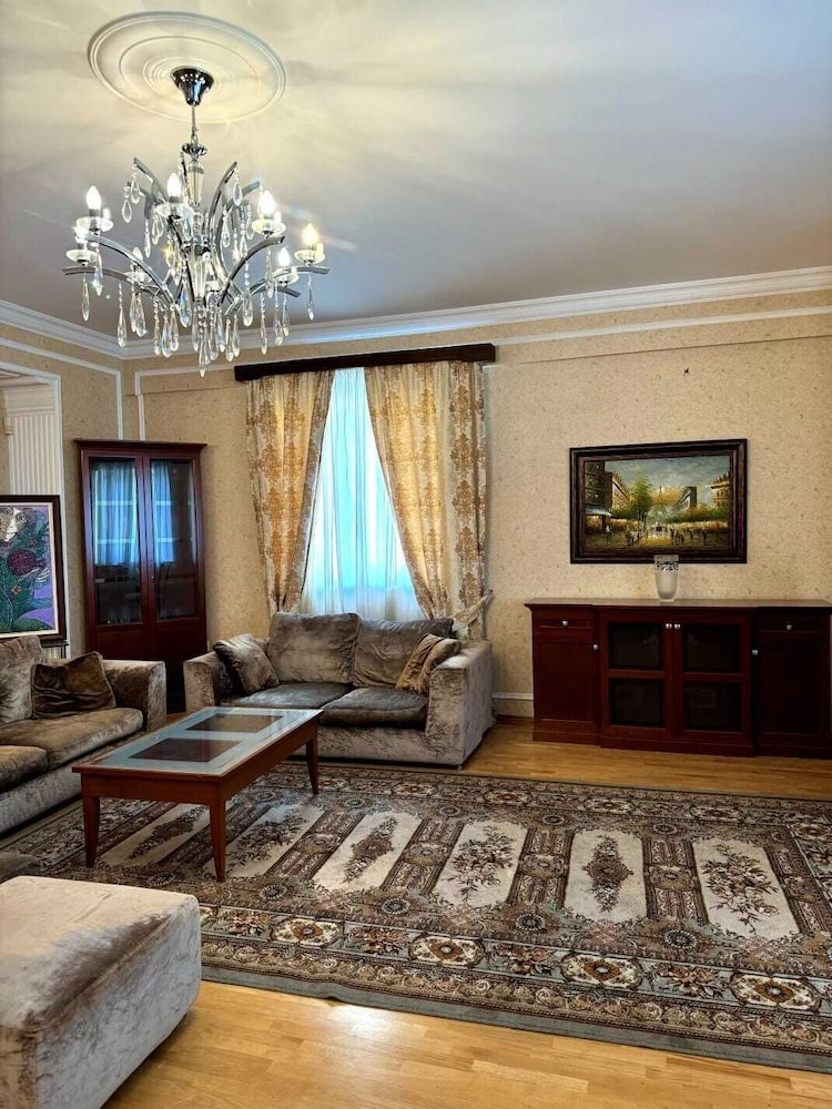 Layla Apartment