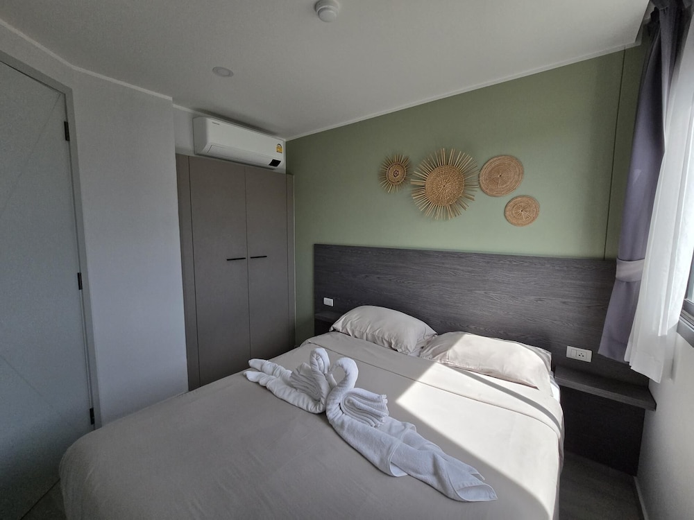 Modern Retreat 1- Bed T3-529