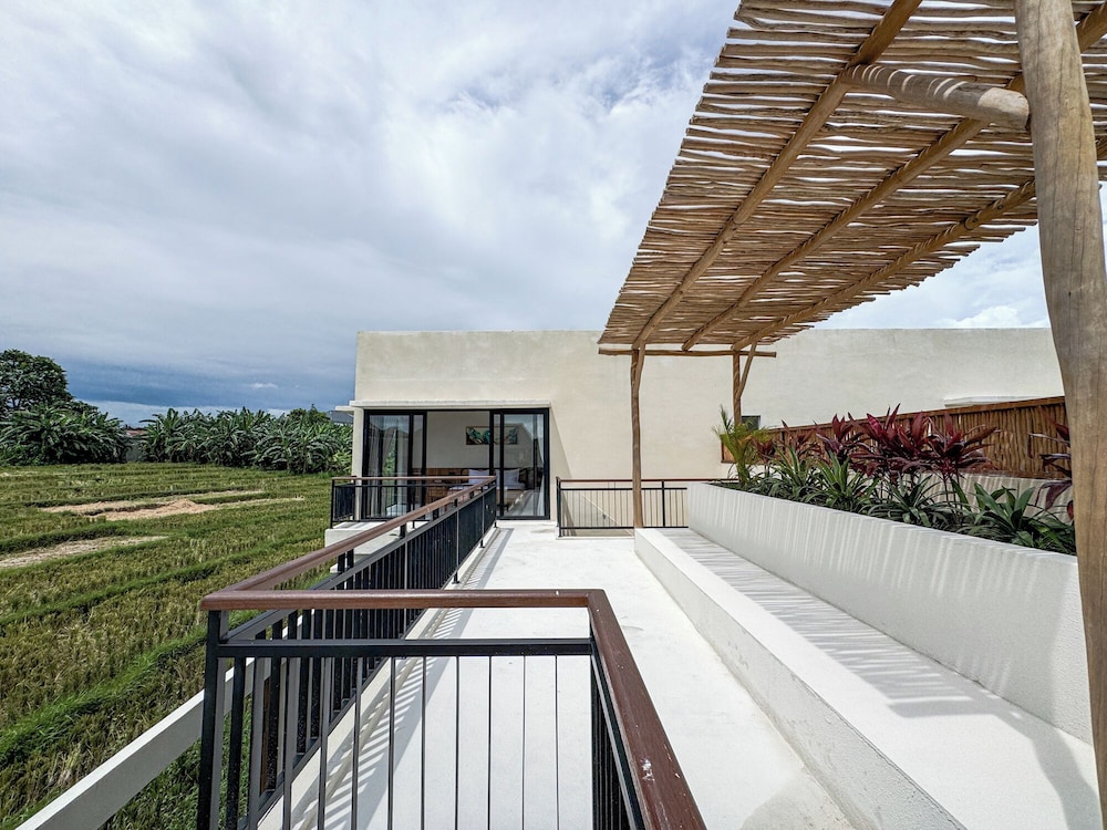 Athaya Canggu Villas by Nagisa Bali