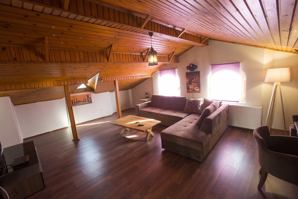 Artura Süit - Image 75