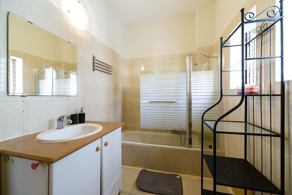 Tel-Aviving Apartments
