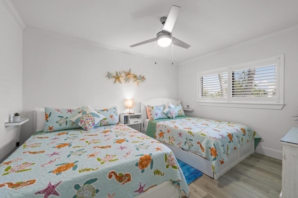 Coquina Beach 2c 2 Bedroom Condo