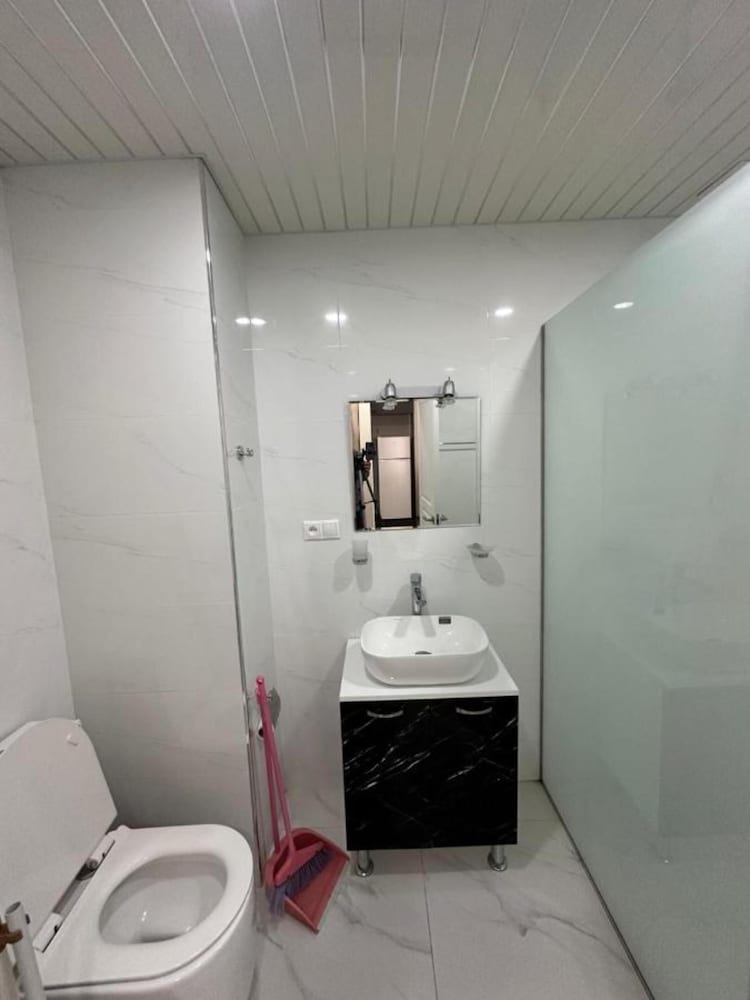 1BR with Balcony Pool & Sauna