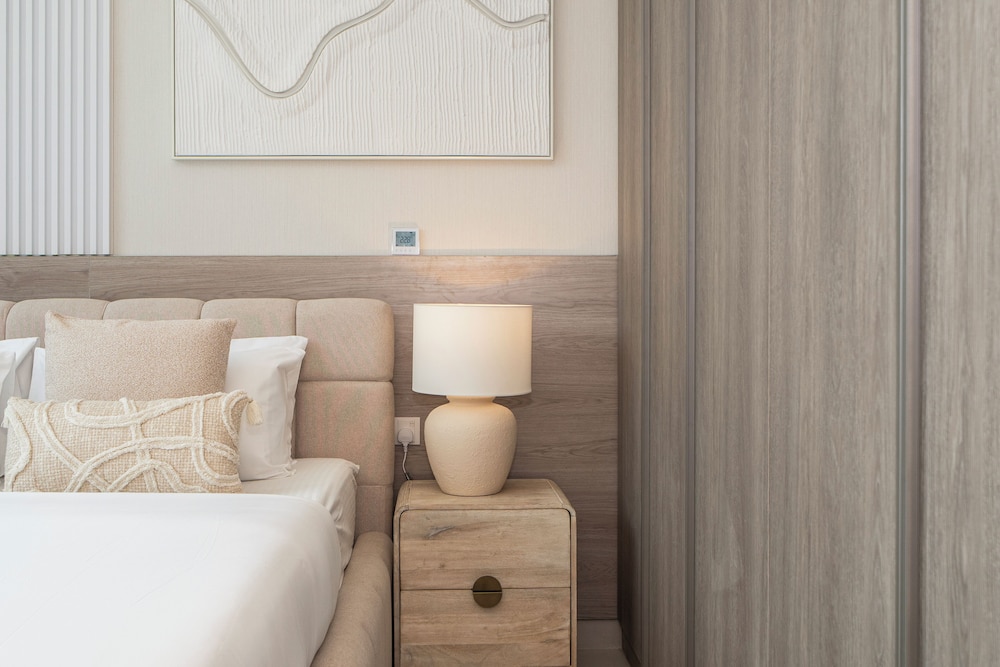Experience 2BR Luxury Living  LIV Marina