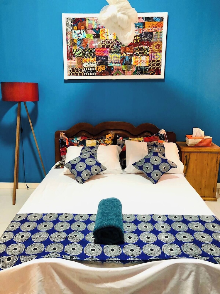 Fadidi House