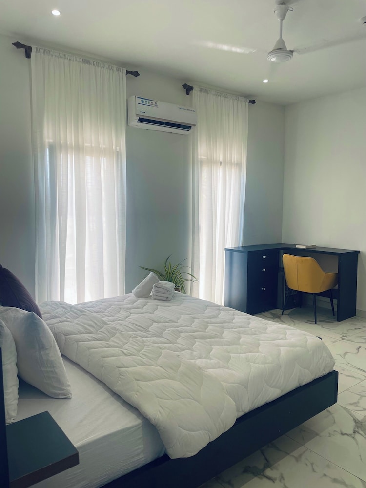 Platinum Blue Island Resort