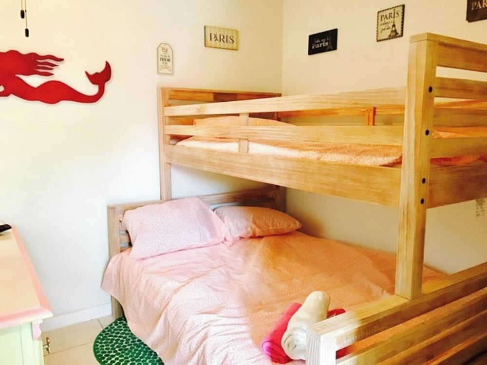 Cozy 2BR in Hollywood FL Pet Friendly