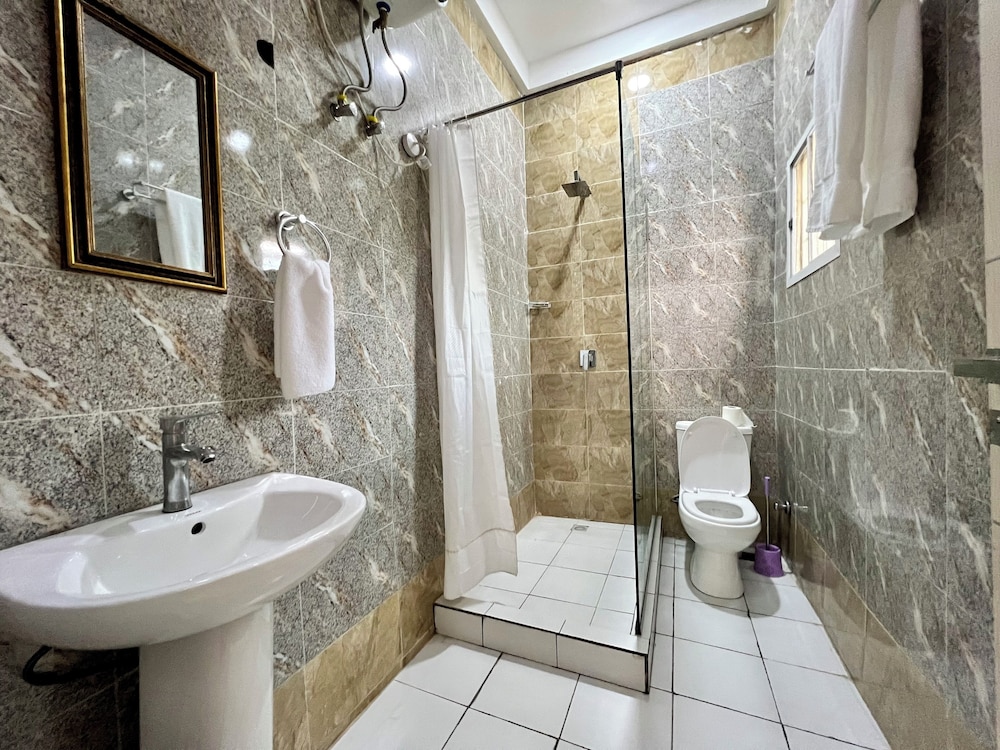 FURNISHED APARTMENTS