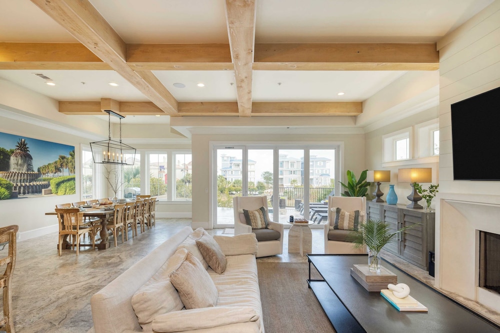 Sleeps 48, 2 Homes w/ Private Beach Access Bradley Circle Buyout by Avantstay