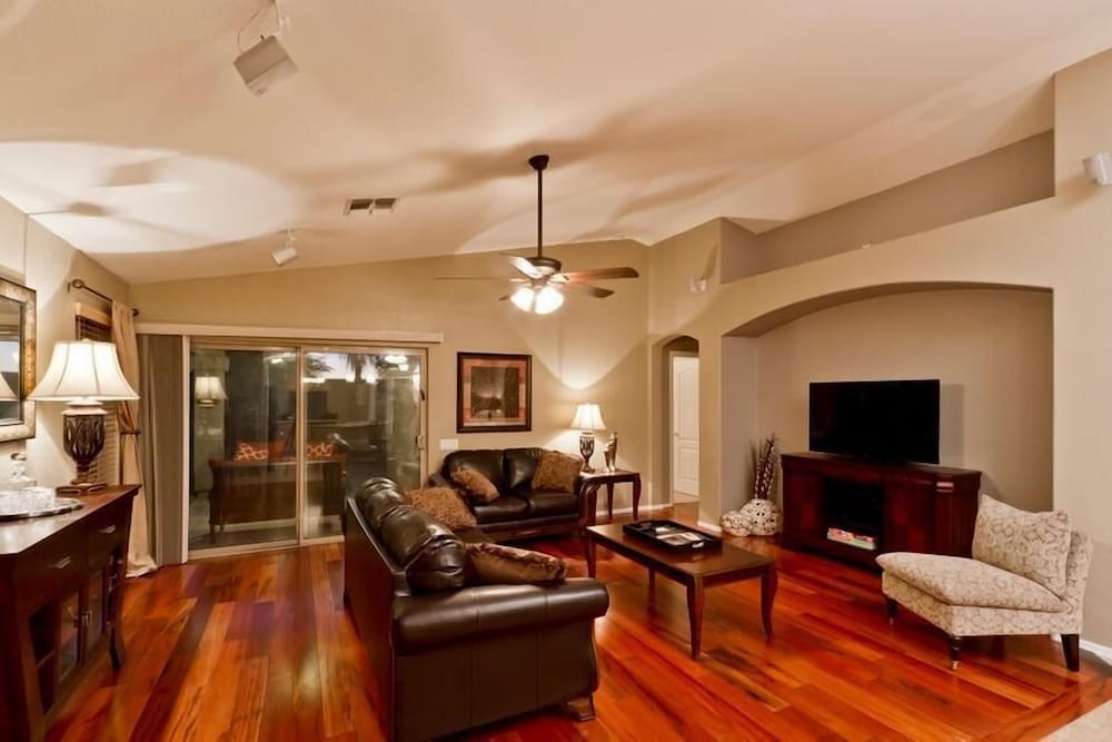 All Star By Signature Vacation Rentals - Property Image 8