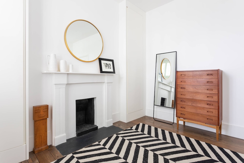 Gladstone Street by Onefinestay