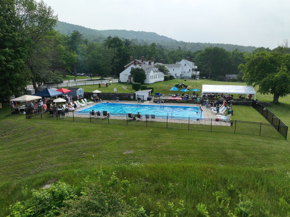 Blue Bear Inn