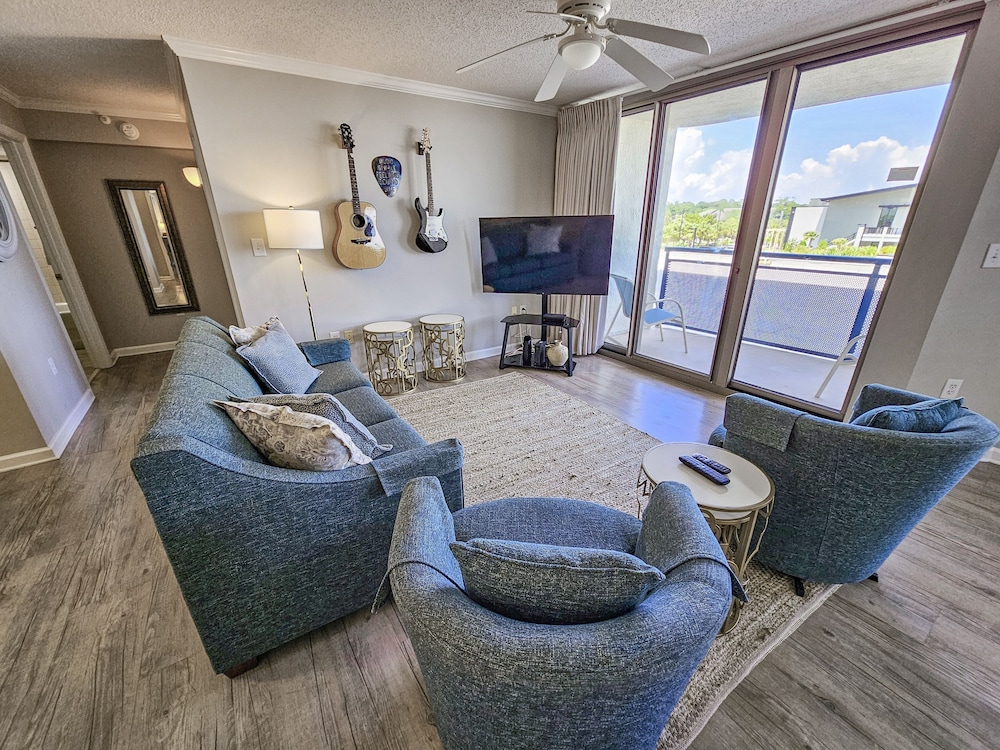Brighton 103, Ocean View Condo, Full Amenities. 2 Bedroom Condo