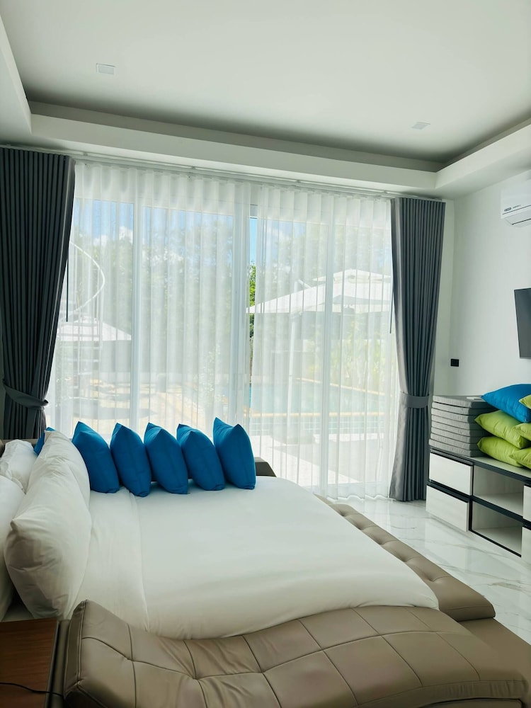 Baan Suan Pool Valley Villa