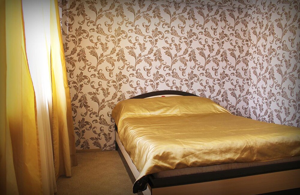 Dobrye Sutki Apartment on Mukhacheva 133 view 4