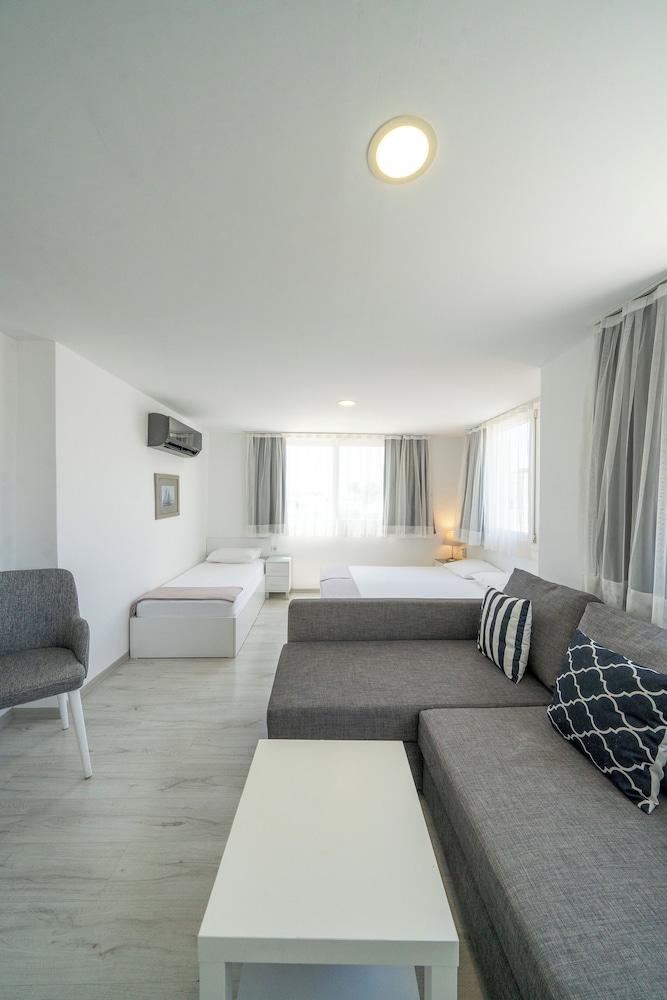 Artunc Butik Otel - Image 39