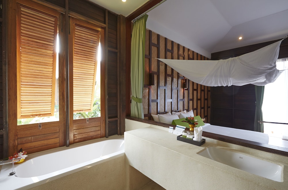 Wareerak Hot Spring & Wellness