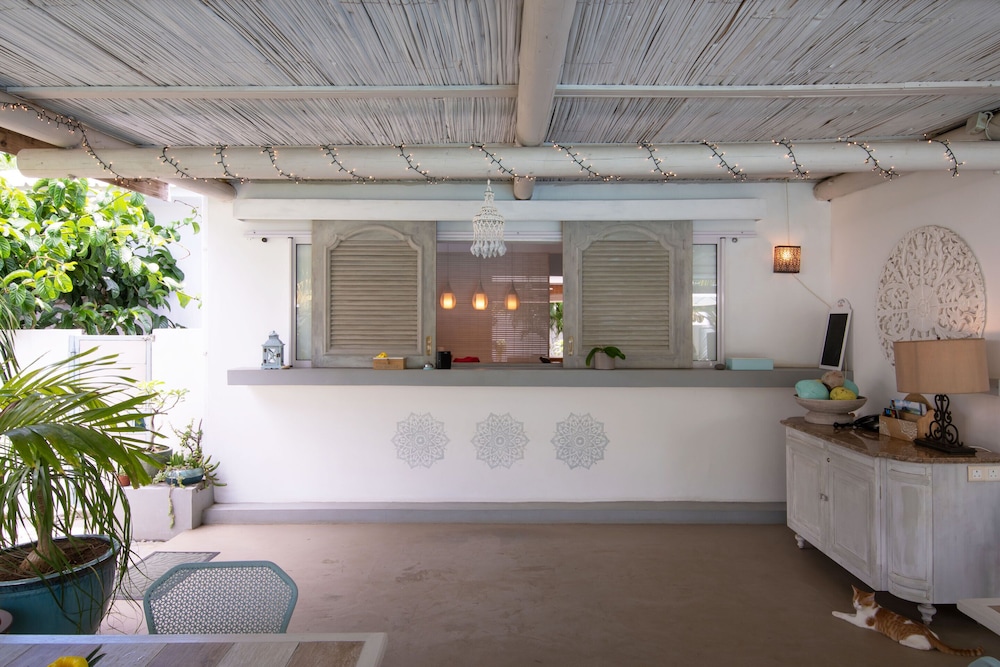 Le Mandala Moris B&B Guesthouse