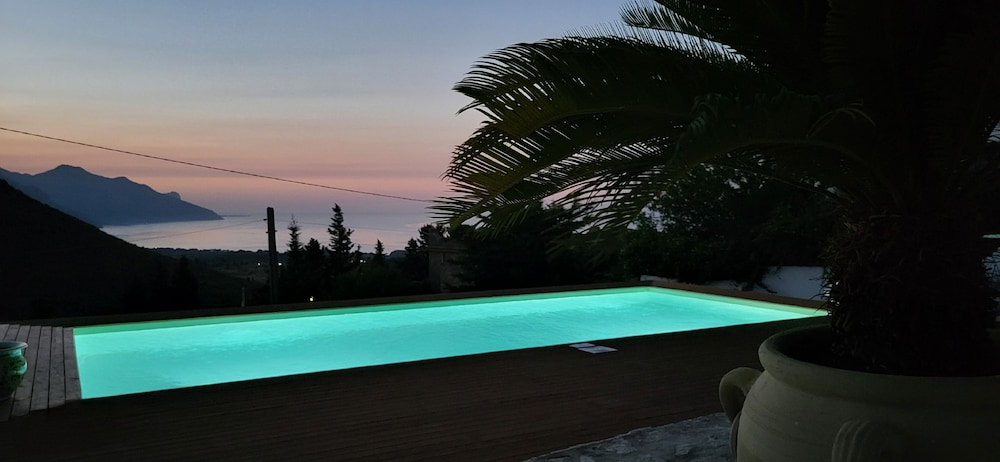 Villa Ballerina Bianca