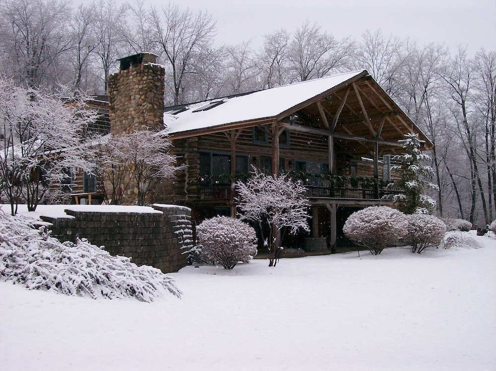 Chalet of Canandaigua view 2