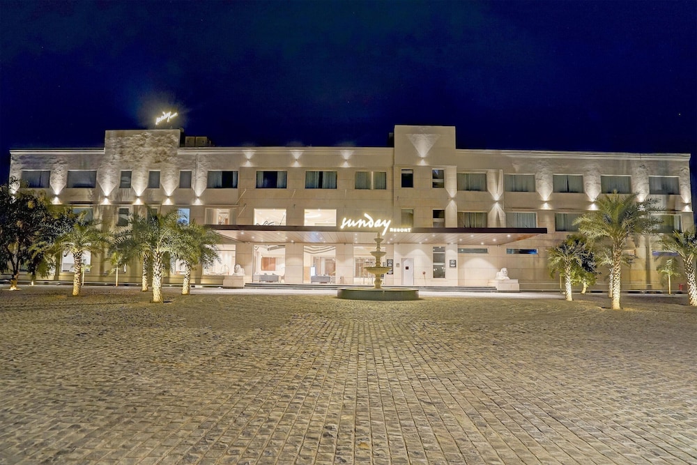 Sunday Resort Manesar