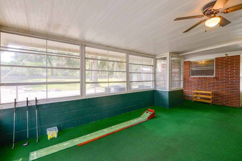 Lakefront Keystone Heights Home w/ Boat Dock!