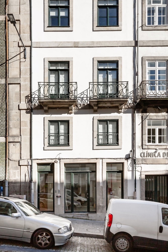Sjoao1 · Beaming Loft Apartment in the Heart of Porto view 3